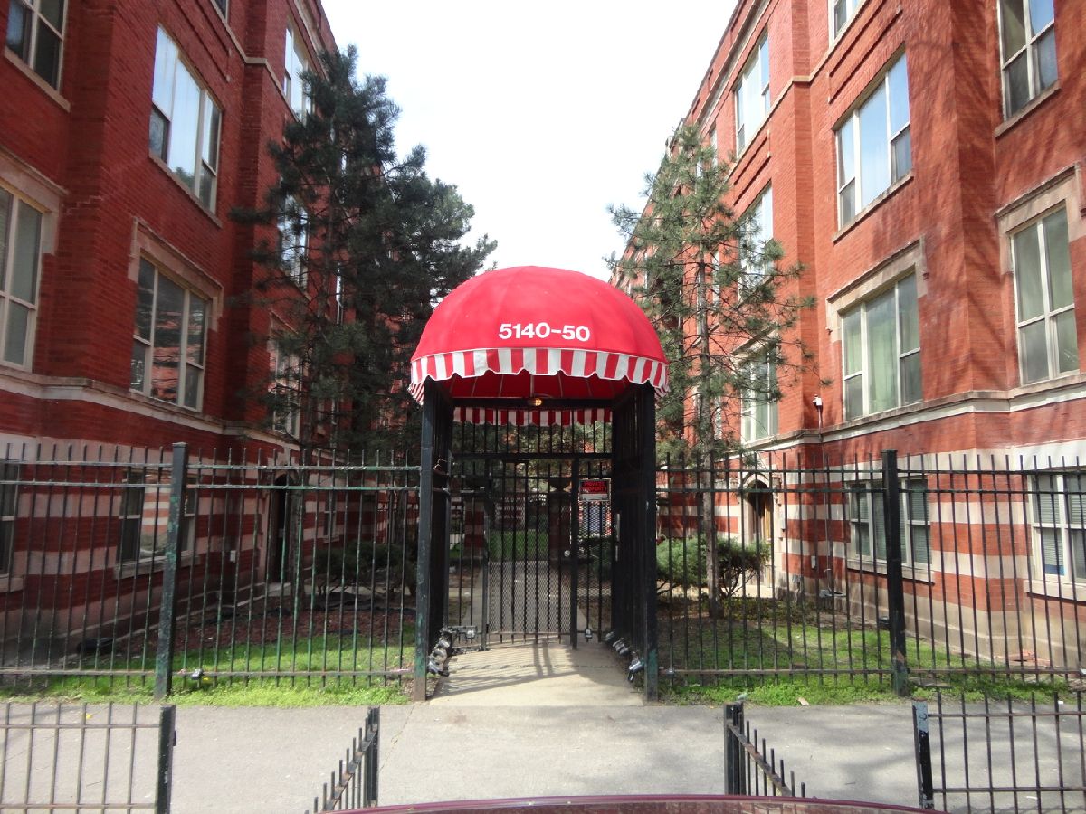  For Sale Chicago Illinois, 5148 King Drive