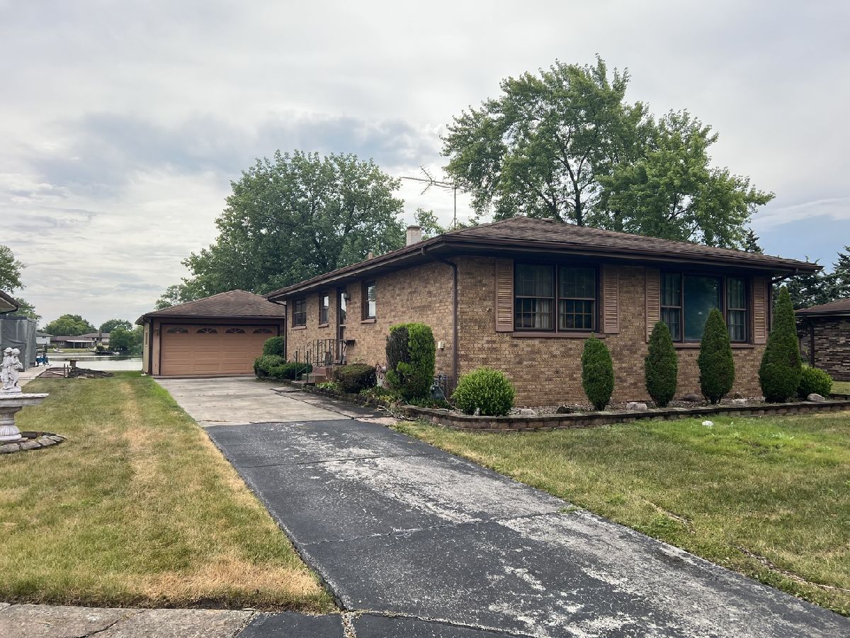 For Sale Lynwood Illinois, 19729 Orchard Court