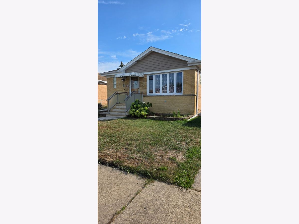 For Sale Norridge Illinois, 7641 Ainslie Street