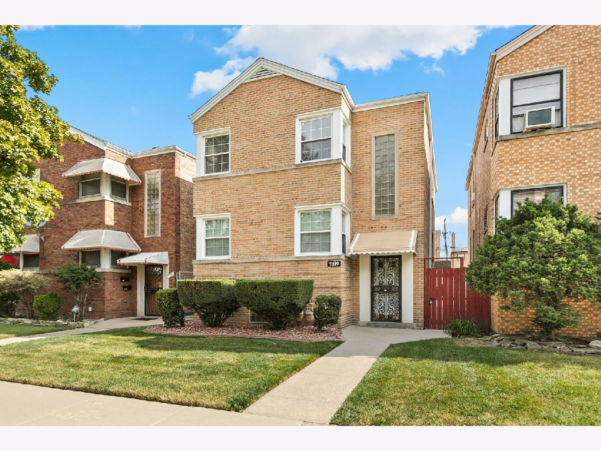 For Sale Chicago Illinois, 7319 Campbell Avenue