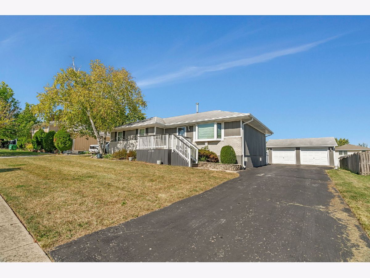 Homes For Sale Longleat Joliet Illinois, 3725 Terrance Ferry Drive