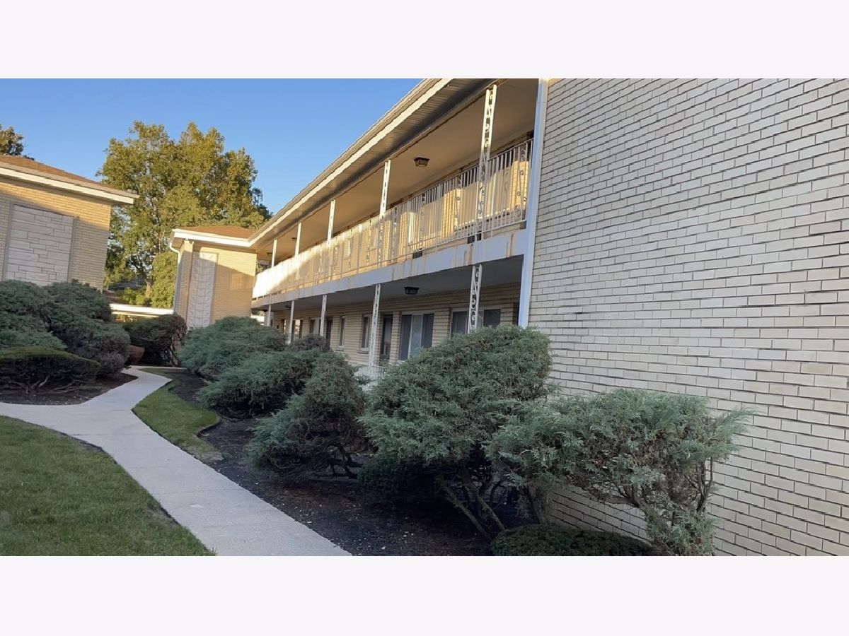  For Sale Park Ridge Illinois, 1039 Northwest Highway
