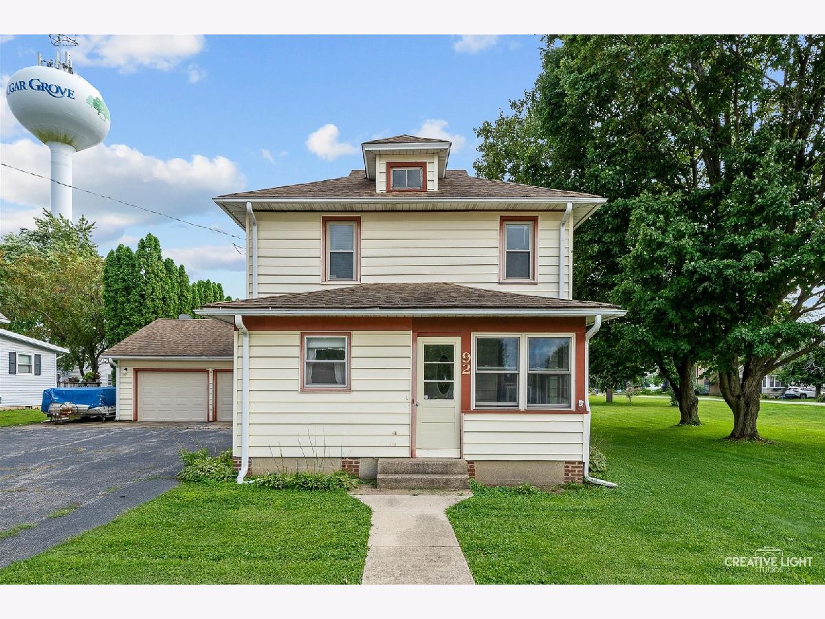 For Sale Sugar Grove Illinois, 92 Maple Street