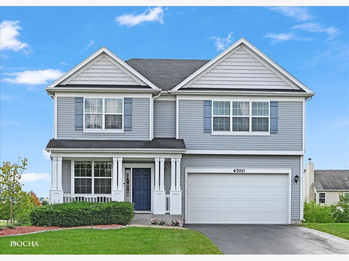 Homes For Sale Hunt Club Oswego Illinois, 4700 Laughton Avenue