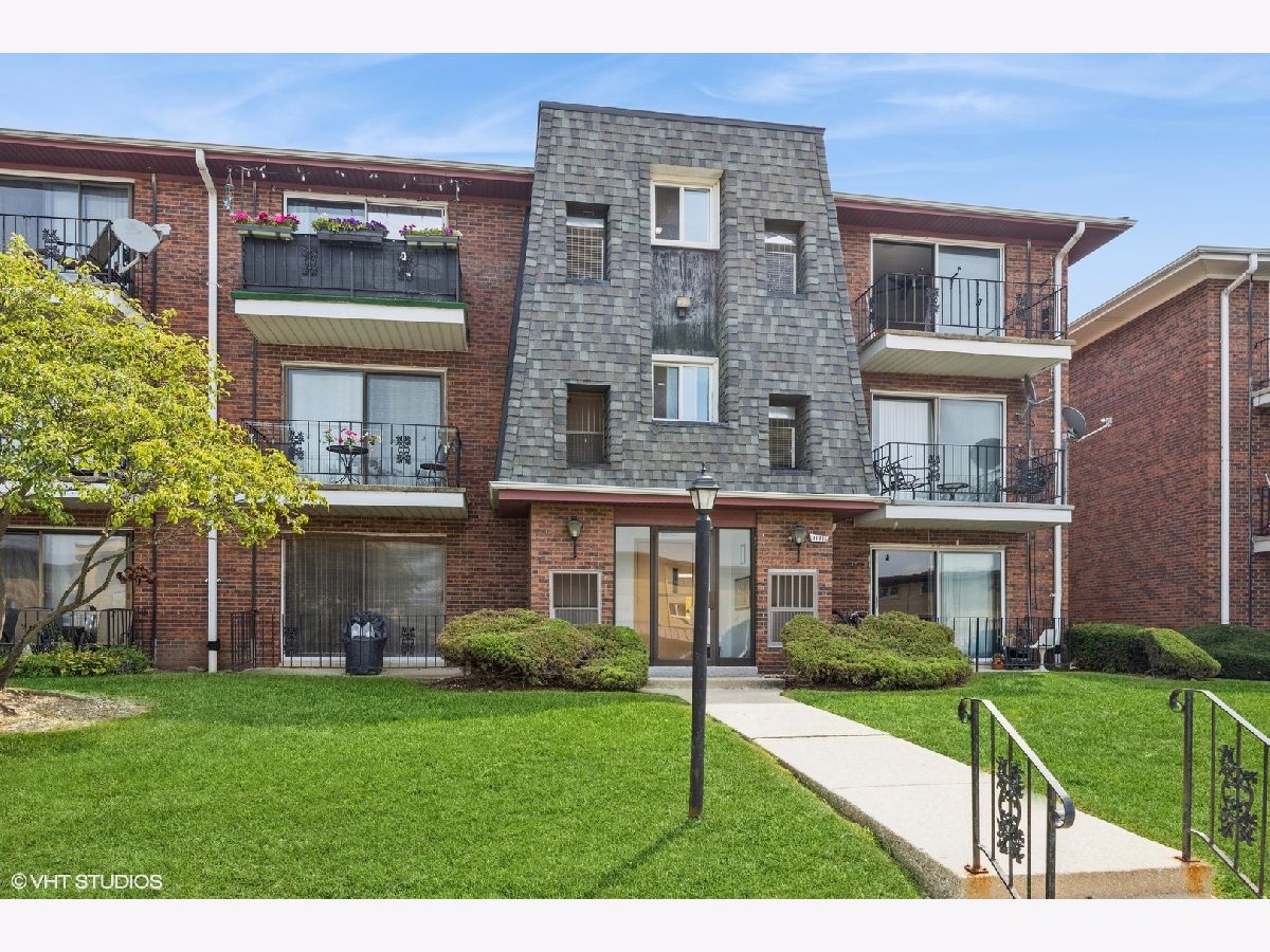 For Sale Alsip Illinois, 11915 Lawndale Avenue