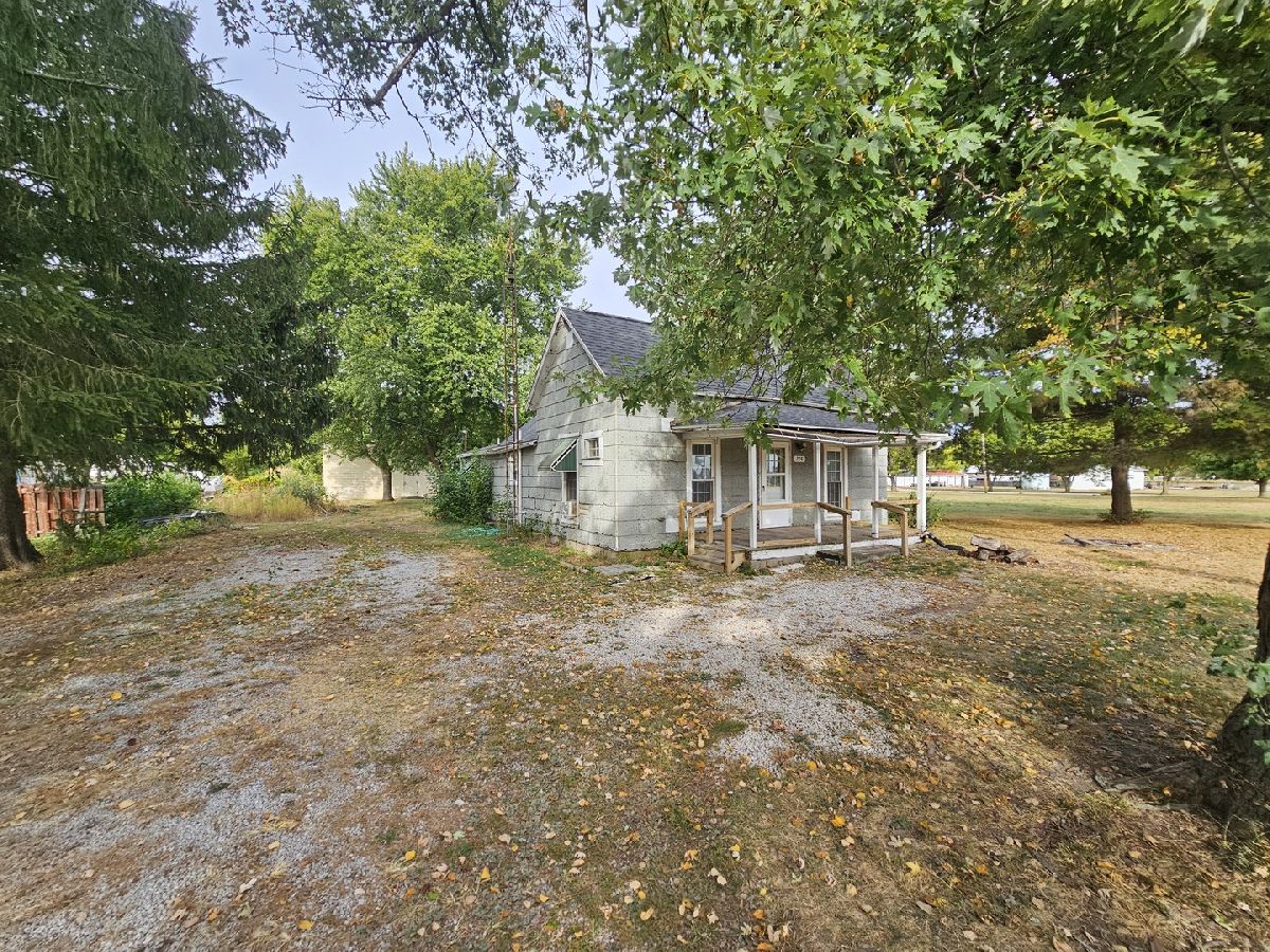  For Sale Broadlands Illinois, 208 Main Street