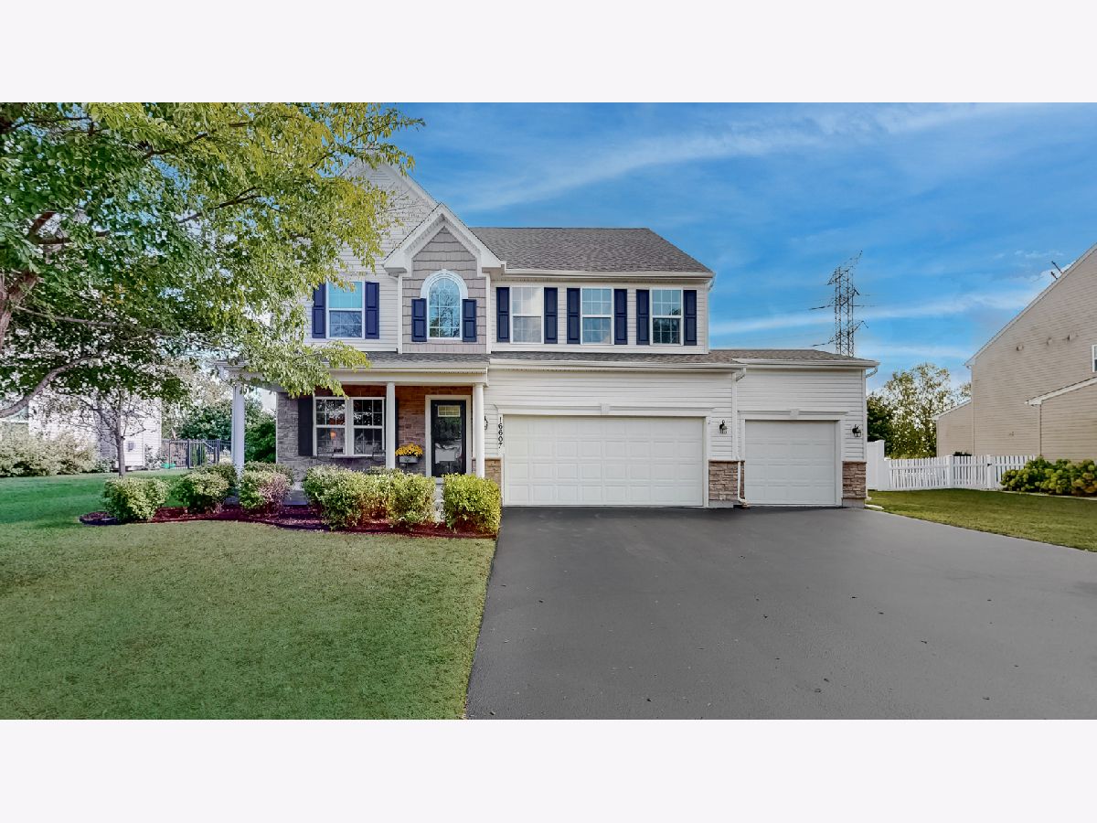 Homes For Sale Impressions At The Streams Plainfield Illinois, 16607 Lewood Drive