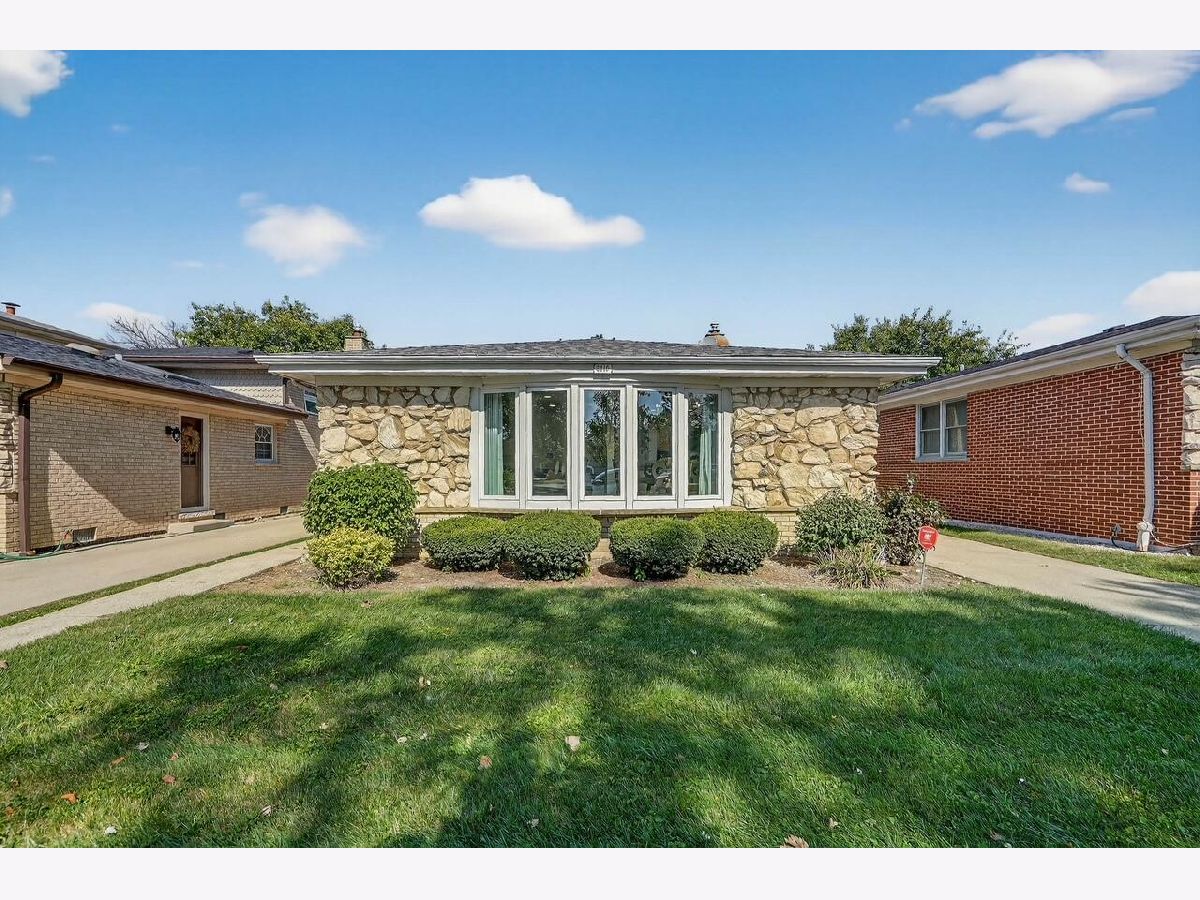  For Sale Chicago Illinois, 5446 Lunt Avenue
