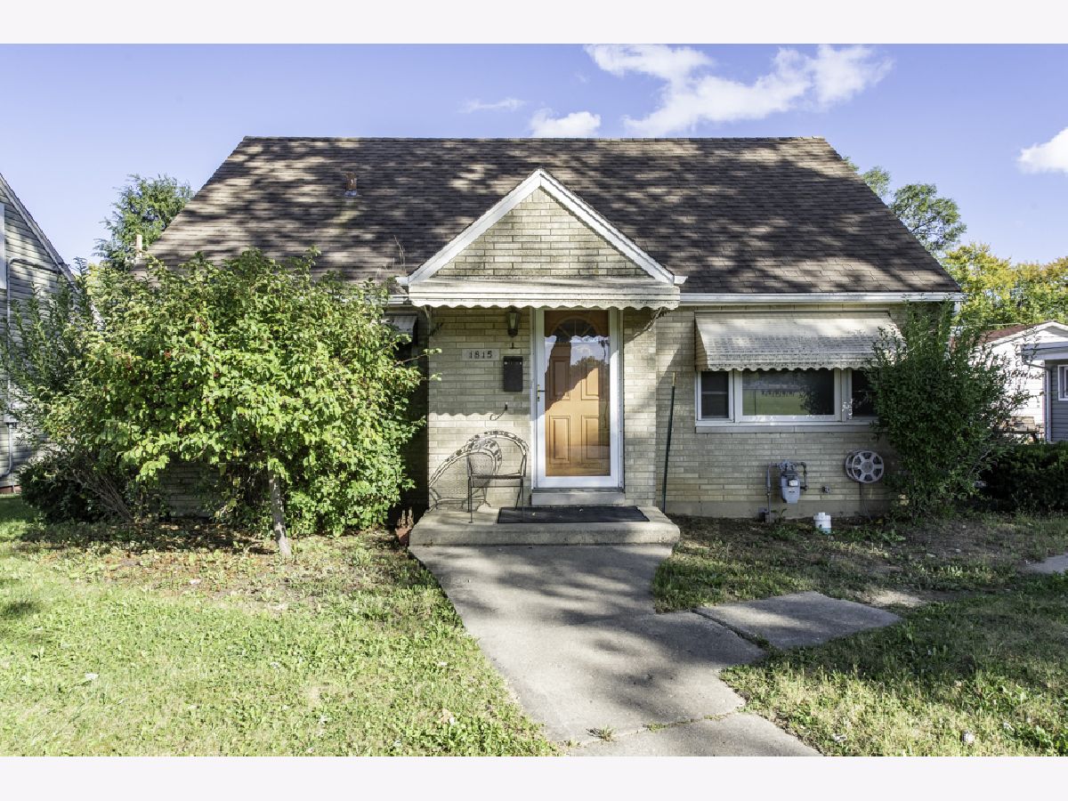  For Sale North Chicago Illinois, 1815 Hervey Avenue
