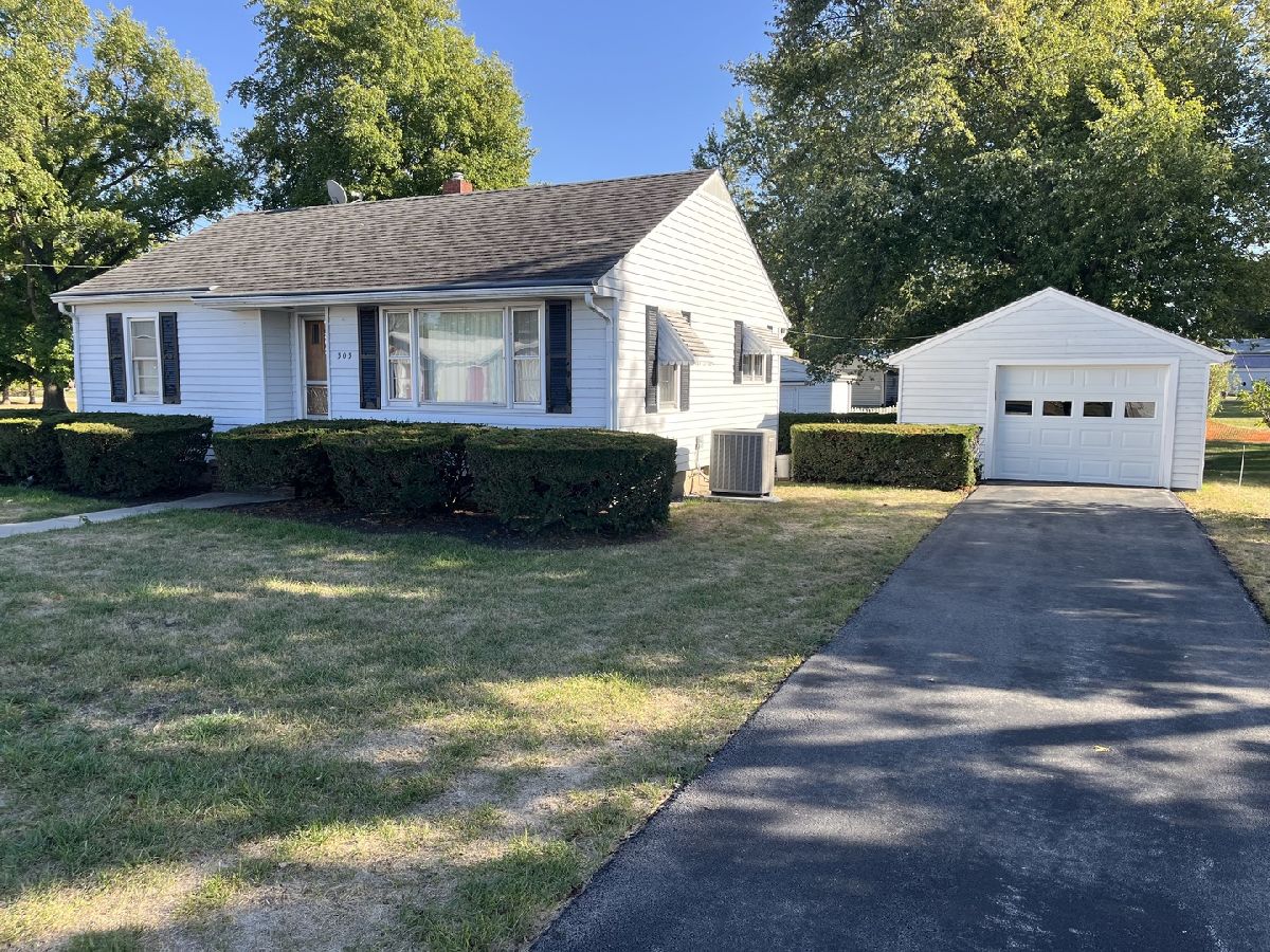  Sold Sadorus Illinois, 303 Market