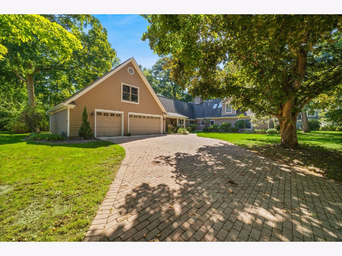  For Sale Lincolnshire Illinois, 39 Wiltshire Drive