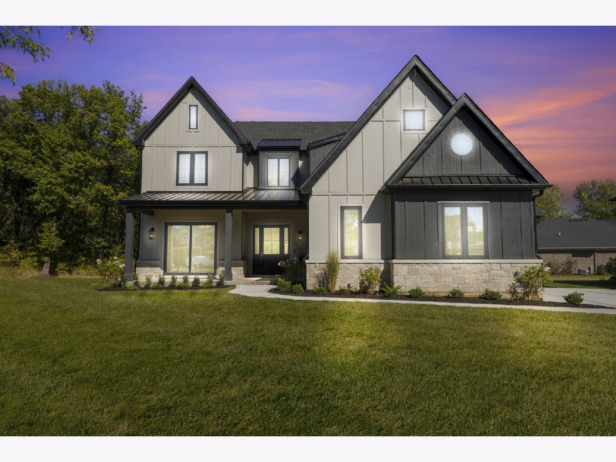 Homes For Sale Oak Bluff Estates Lemont Illinois, 1504 Linden Circle