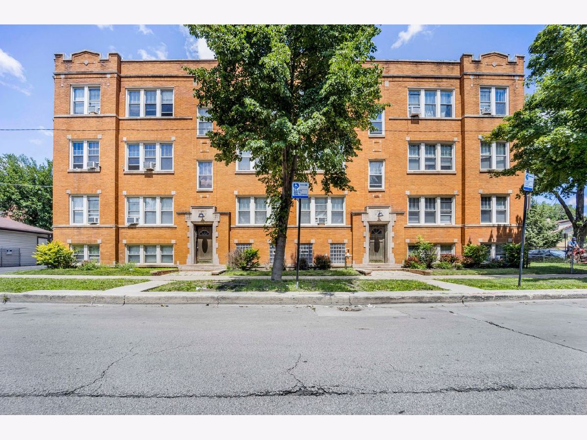  Rented Chicago Illinois