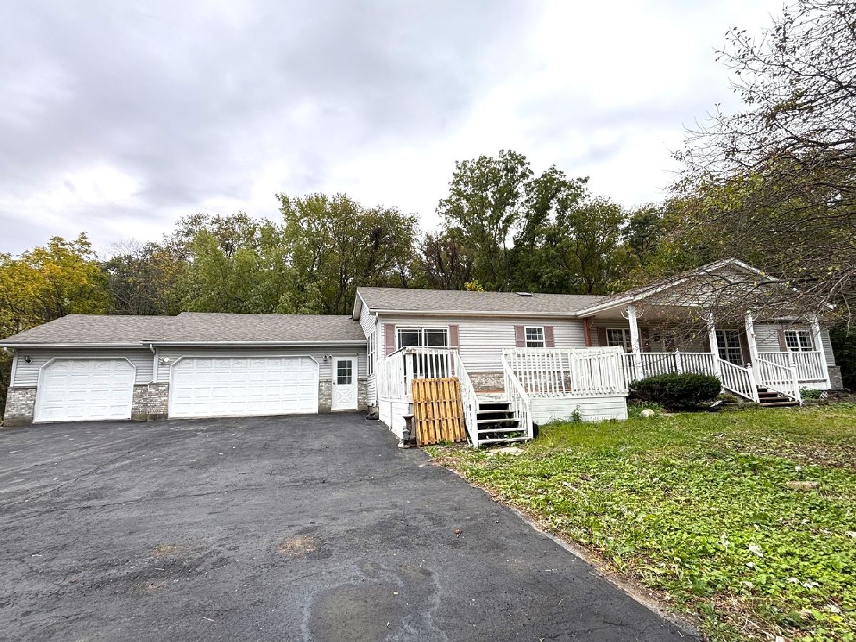 For Sale Custer Park Illinois, 37150 Macks Road