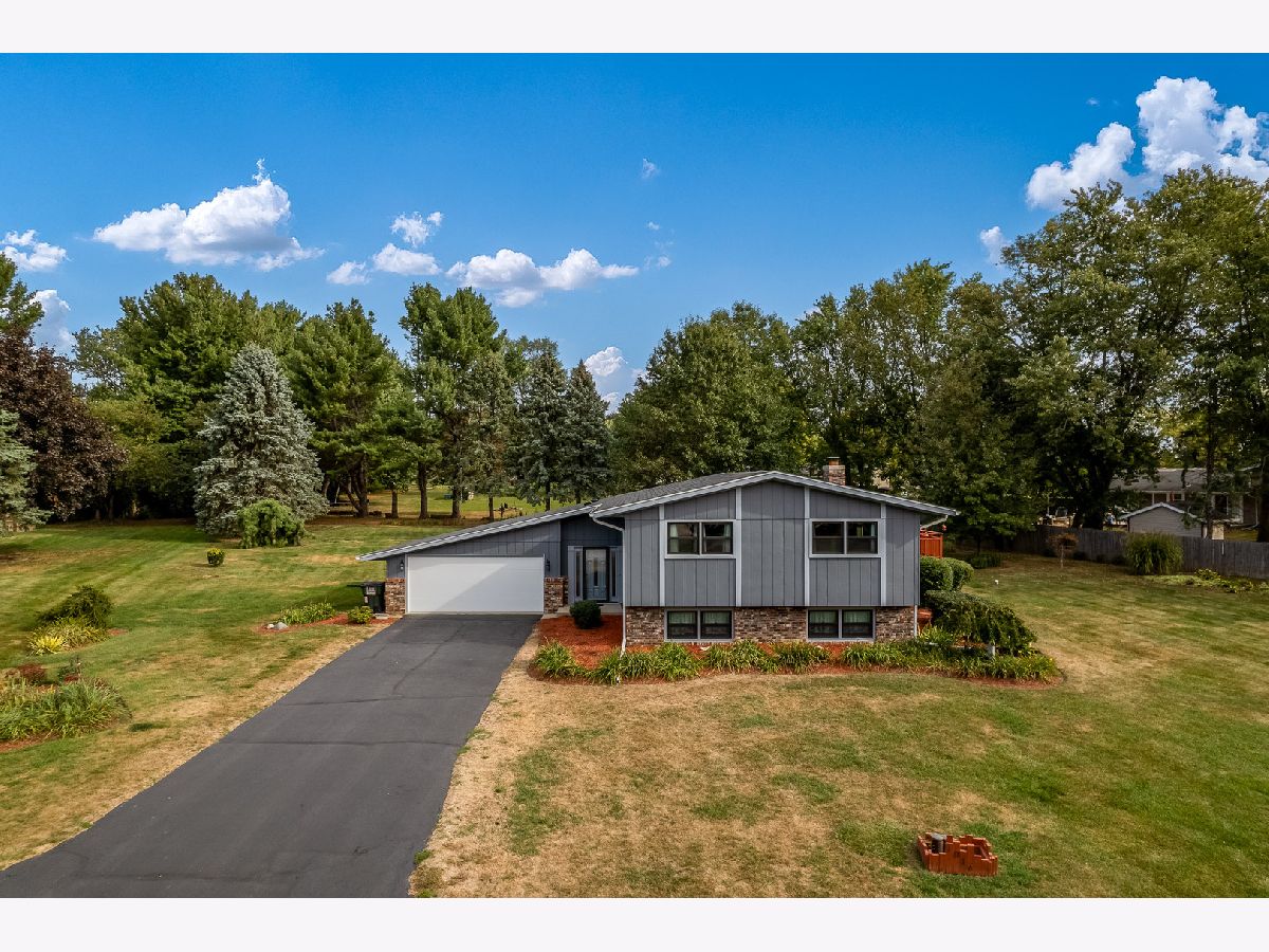 For Sale Rockford Illinois, 1016 Cavite Court