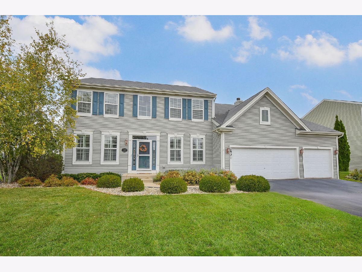 Homes & Condos & Townhomes For Sale Sonatas Woodstock Illinois, 2801 Haydn Street