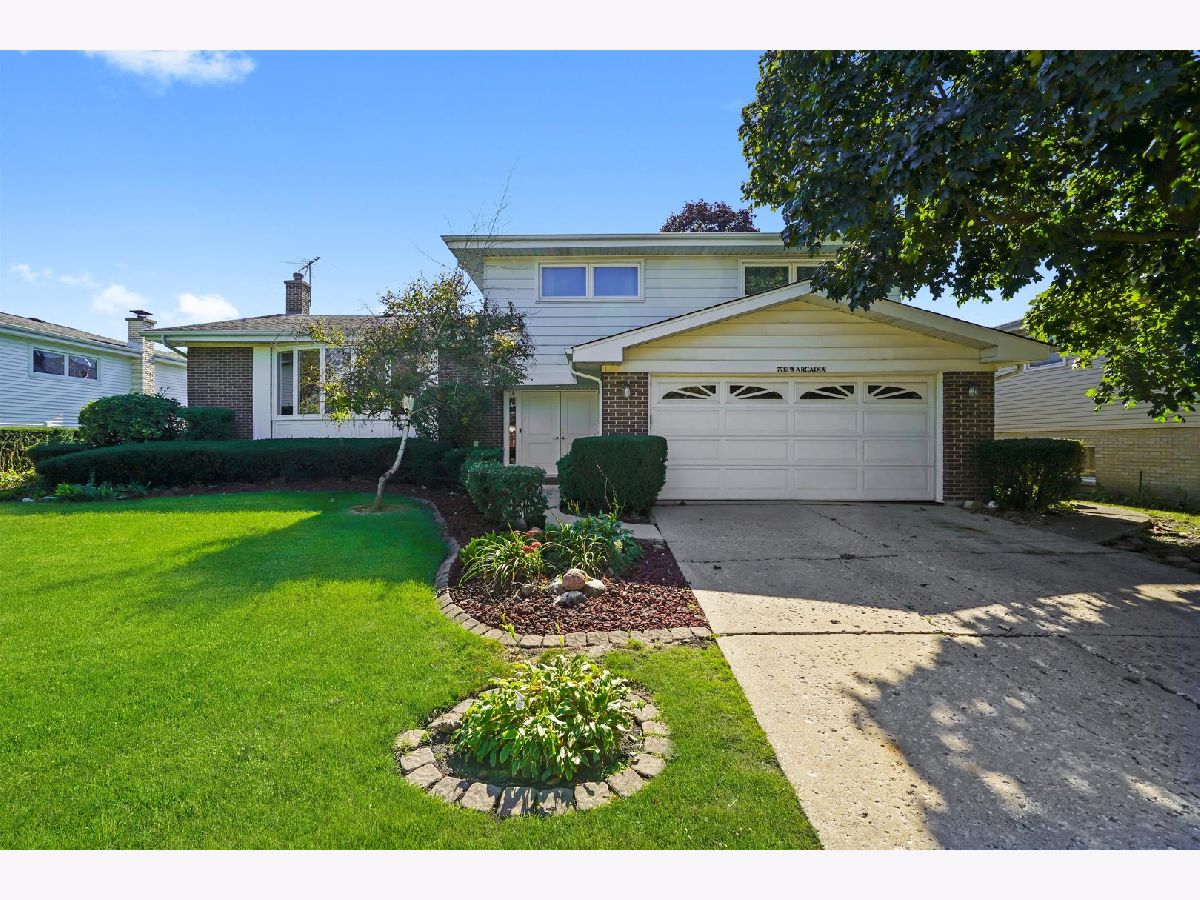 For Sale Morton Grove Illinois, 7713 Arcadia Street
