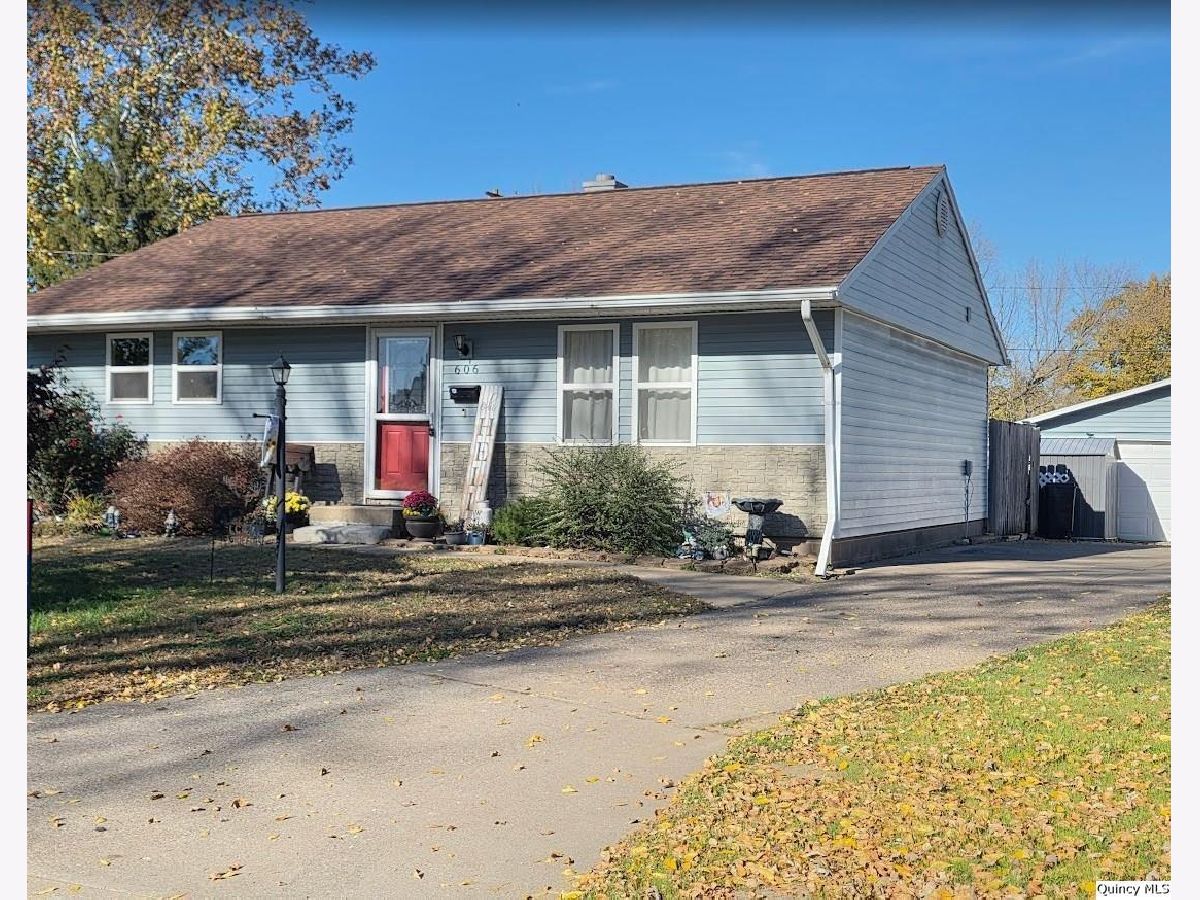  For Sale Quincy Illinois, 606 Meadow Circle