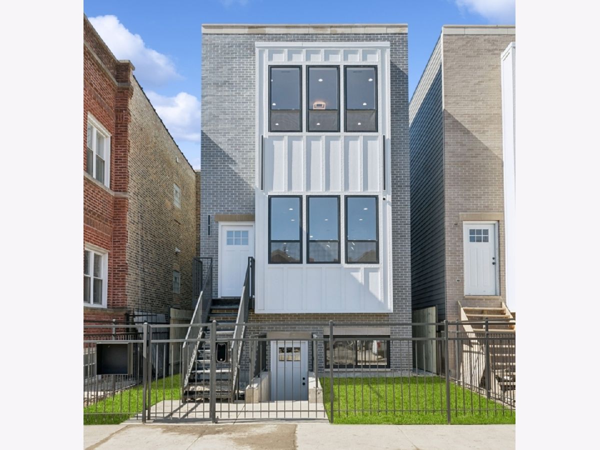 For Sale Chicago Illinois, 3216 Polk Street