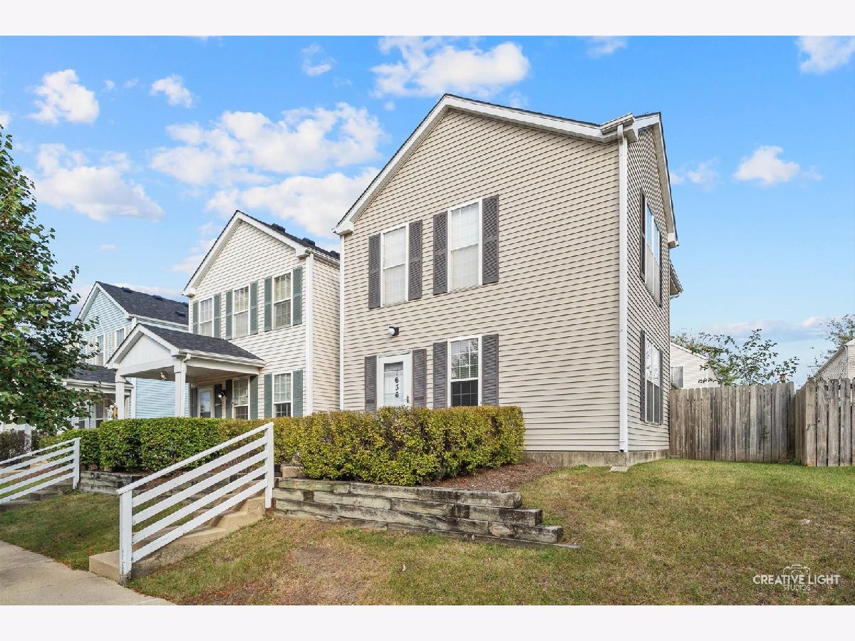 Homes & Townhomes & Condos For Sale Hometown Aurora Illinois, 1636 Linden Park Lane