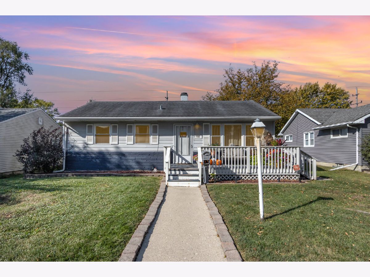  For Sale Joliet Illinois, 923 Plaza Drive