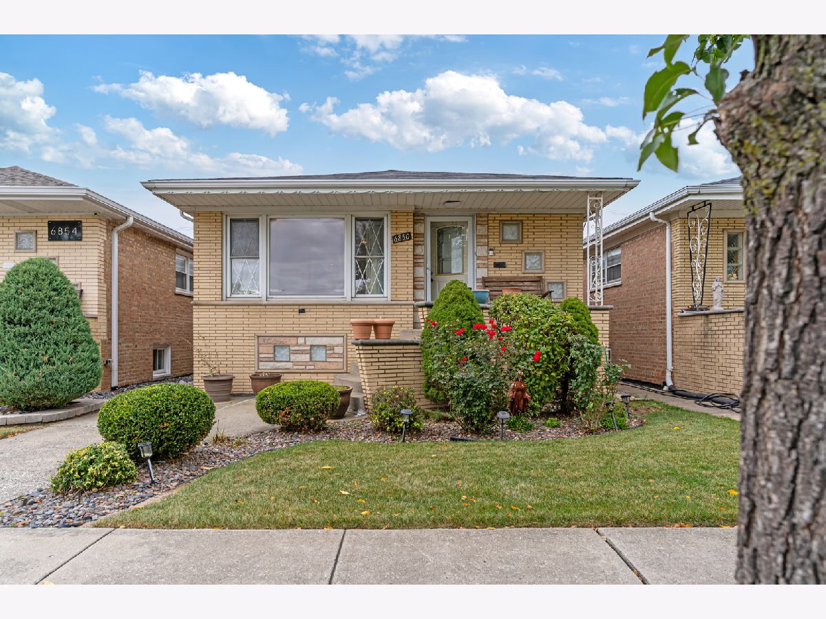 For Sale Chicago Illinois, 6850 64th Street