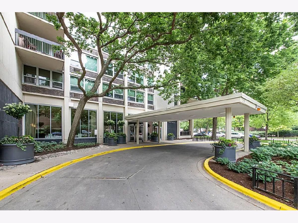  Sold Chicago Illinois, 1255 Sandburg