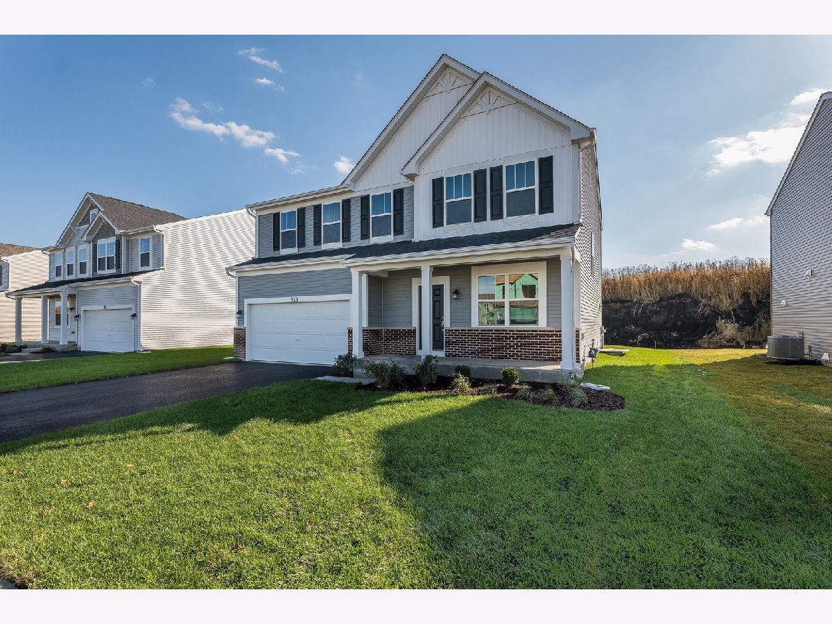 Homes For Rent Piper Glen Oswego Illinois, 513 Carter