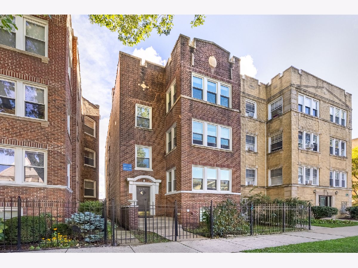 For Rent Chicago Illinois, 2443 Gunnison