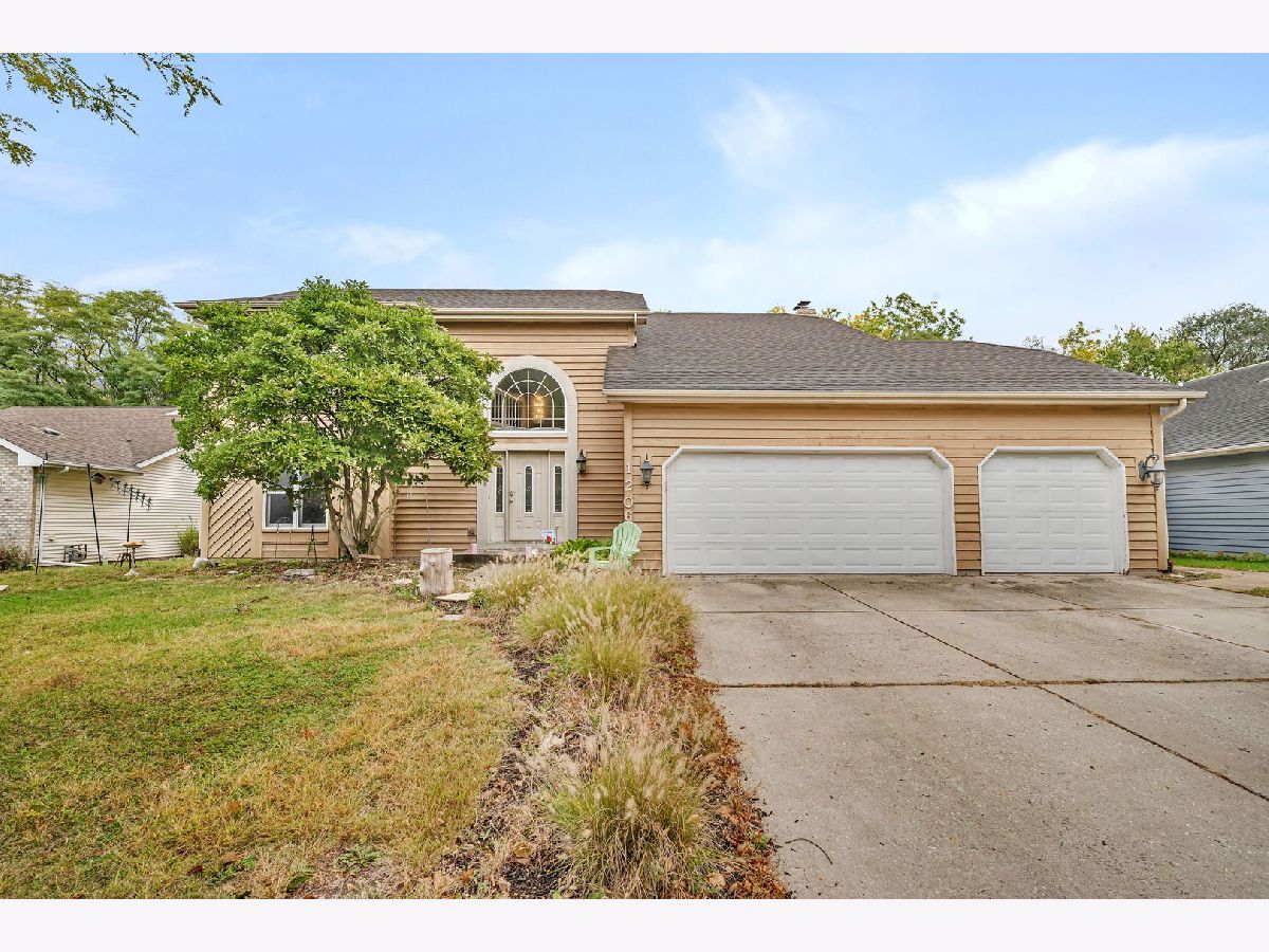  For Sale Joliet Illinois, 1206 Pleasant Knoll Drive