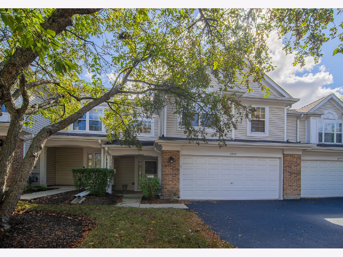 Townhomes & Condos Rented Towne Place West Schaumburg Illinois, 2891 Belle