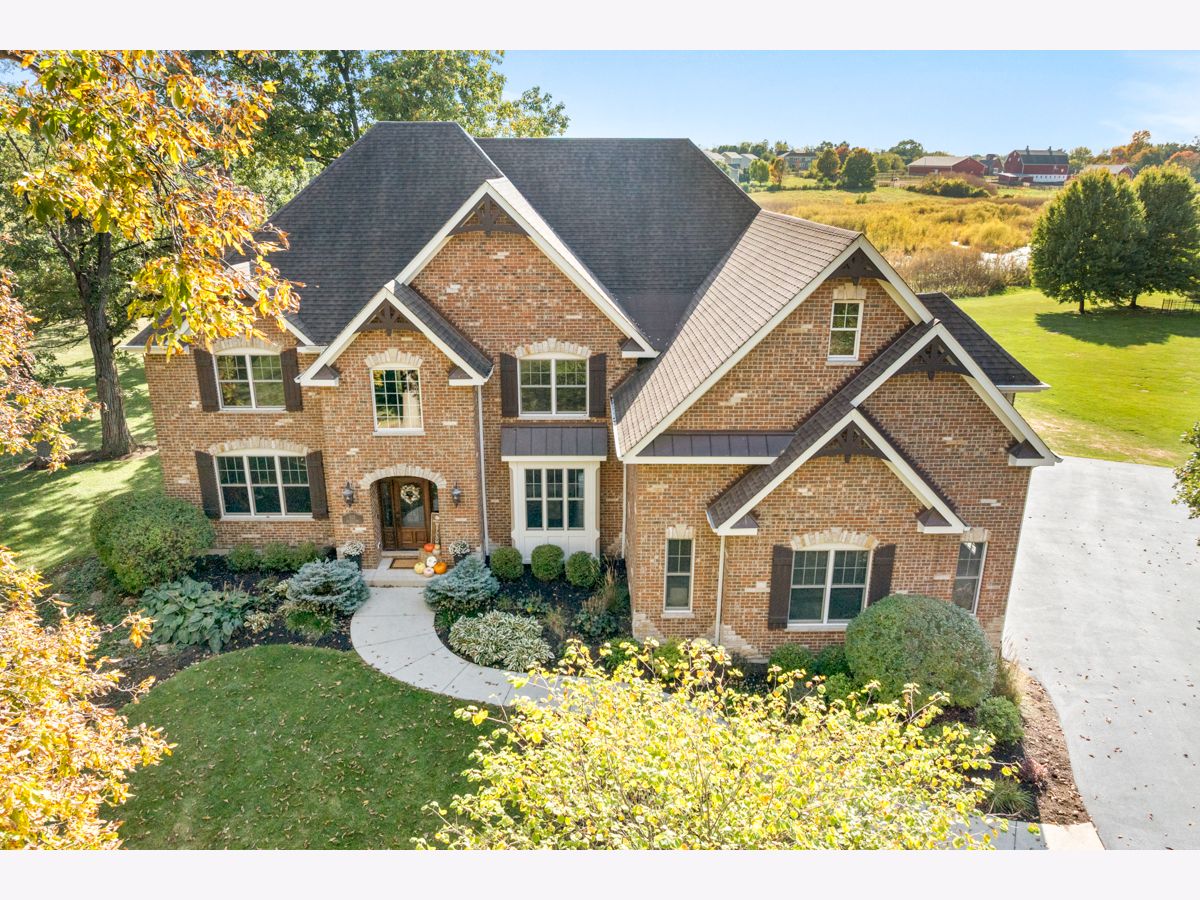  For Sale Elgin Illinois, 40W513 Old Mill Court