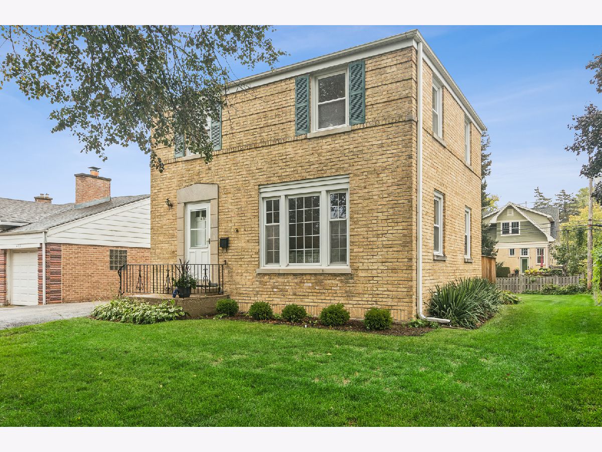  For Sale Arlington Heights Illinois, 437 Vail Avenue