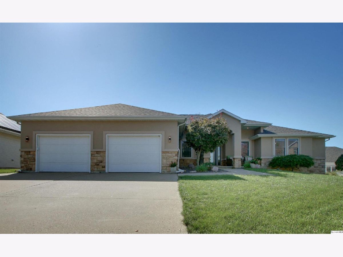  For Sale Quincy Illinois, 1532 Winsor Dr.