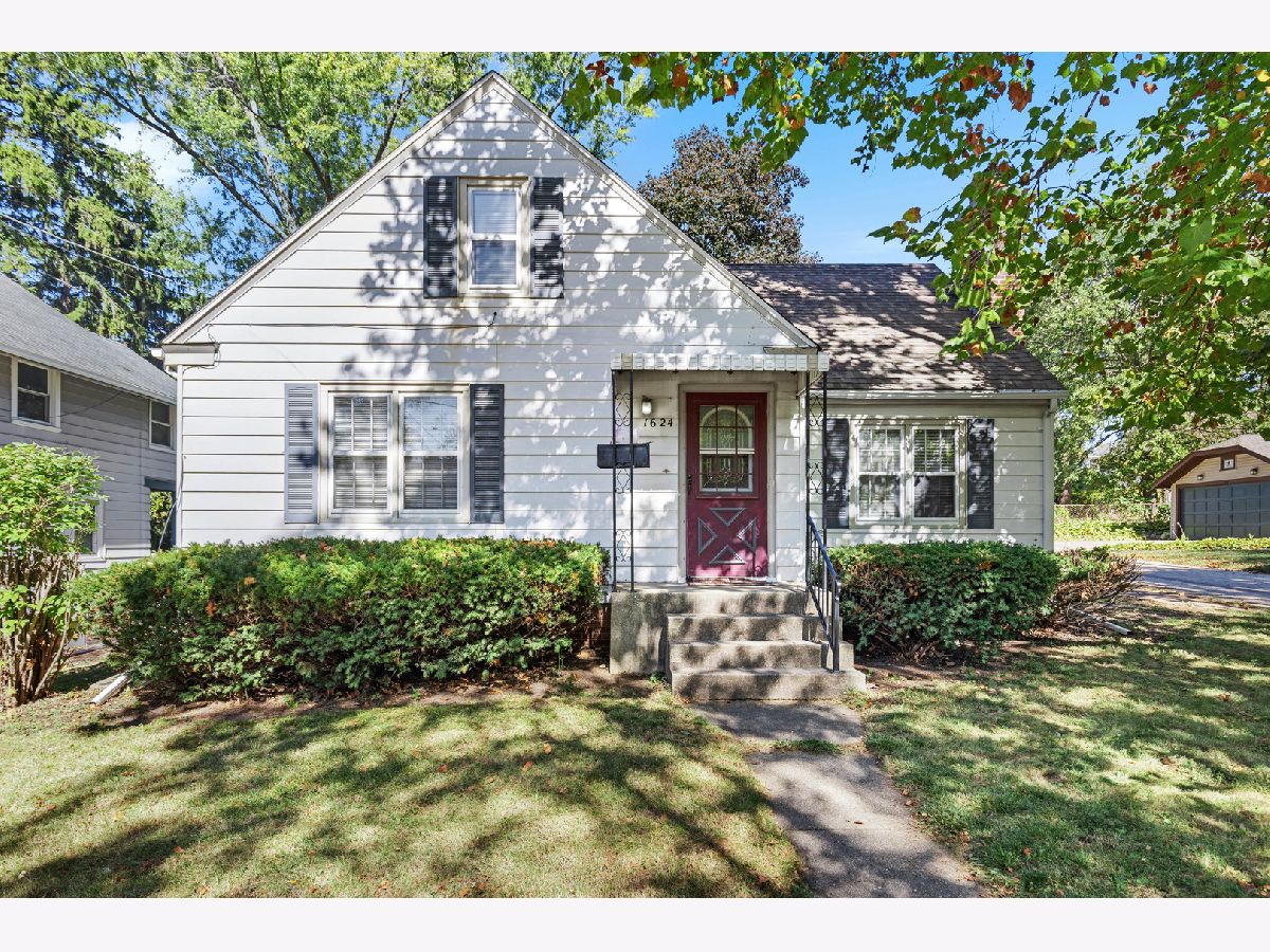 Sold Rockford Illinois, 1624 Jackson