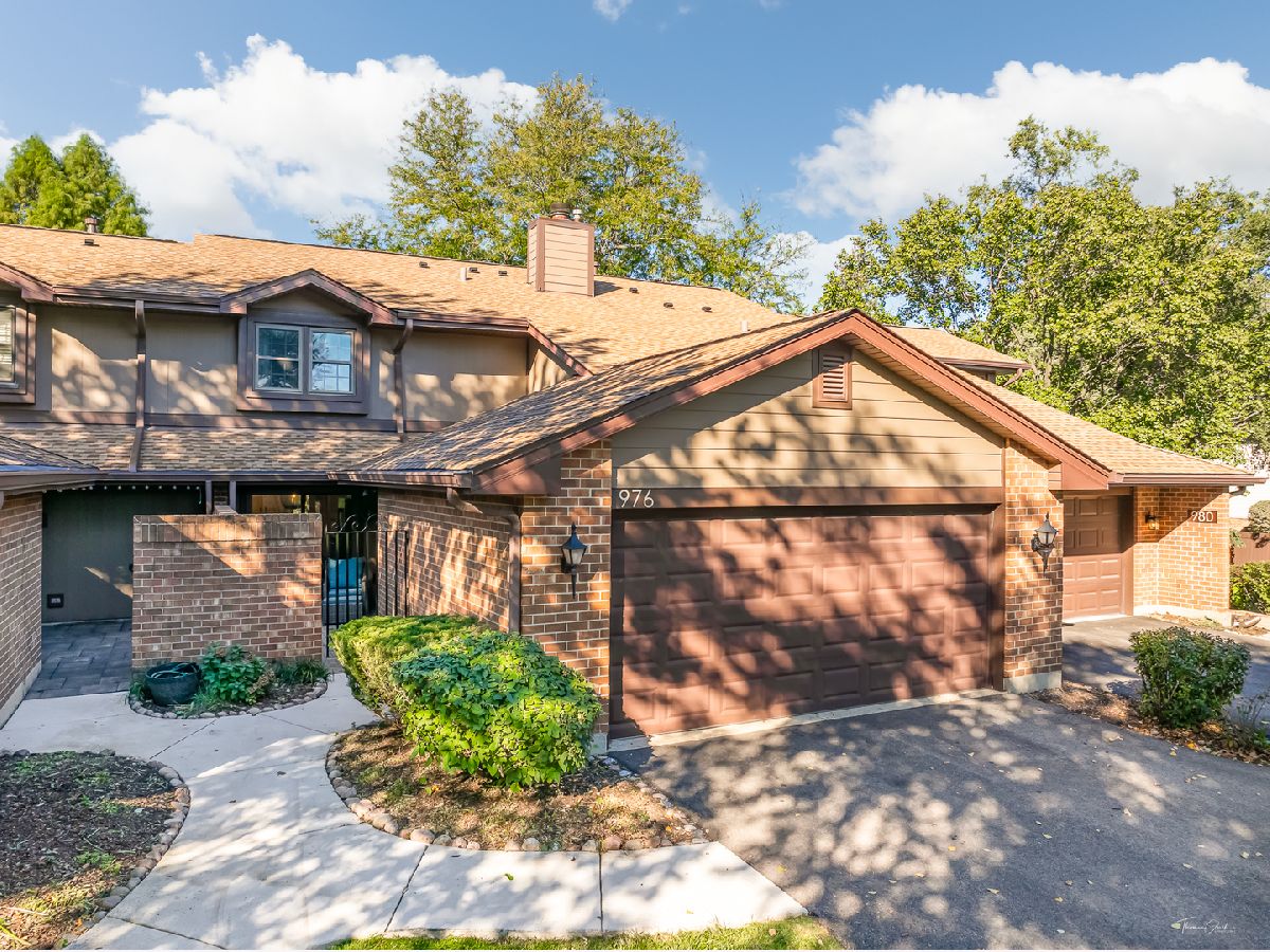 For Sale Westmont Illinois, 976 Indian Boundary Drive