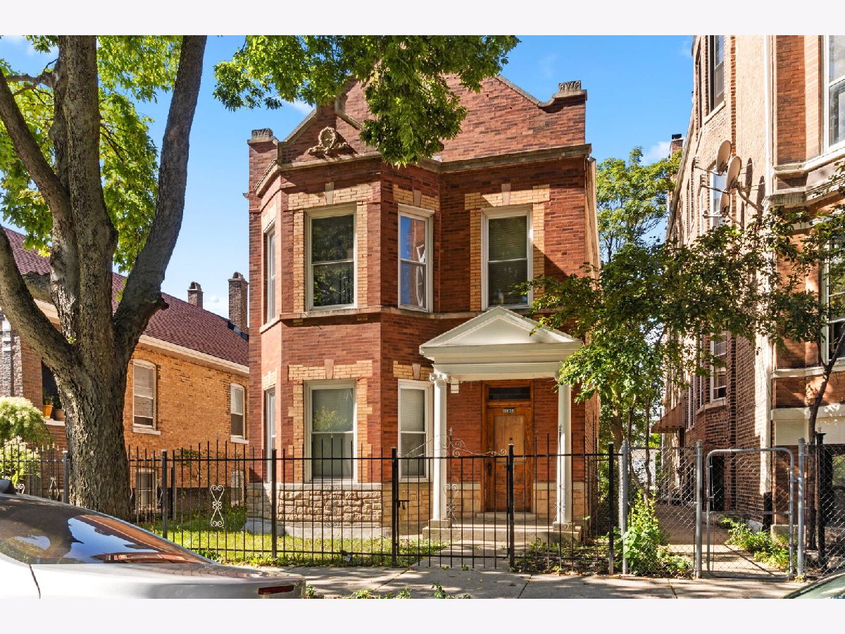 For Sale Chicago Illinois, 2632 Millard Avenue
