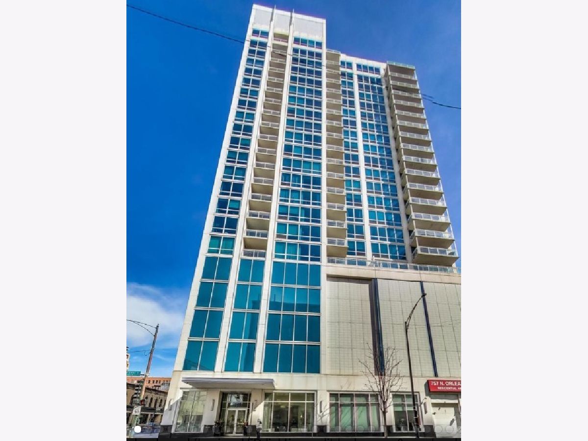 For Rent Chicago Illinois, 757 Orleans
