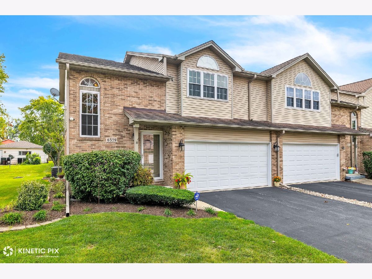  For Sale Tinley Park Illinois, 6839 179th Street