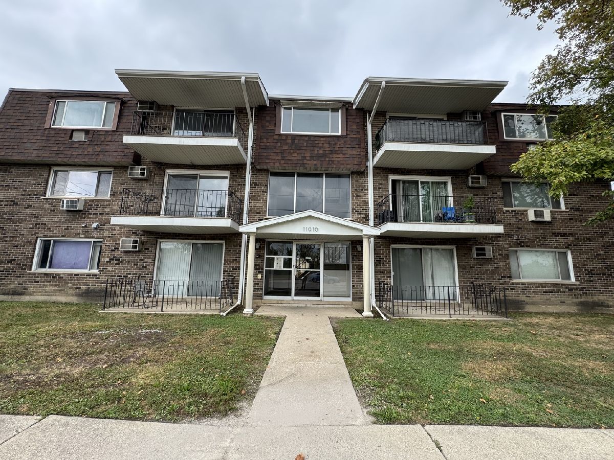 For Sale Chicago Ridge Illinois, 11010 Central Avenue