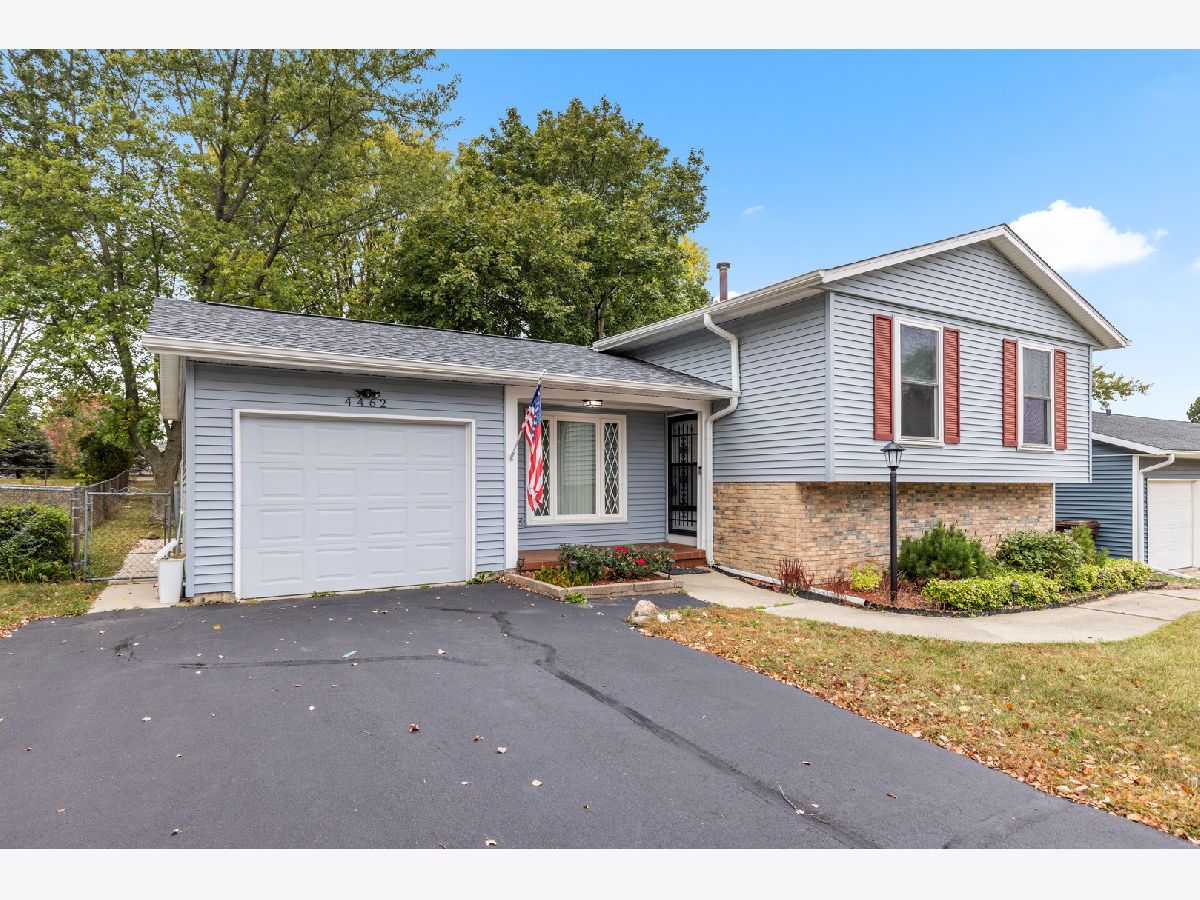  For Sale Loves Park Illinois, 4462 Blackberry Knoll Drive