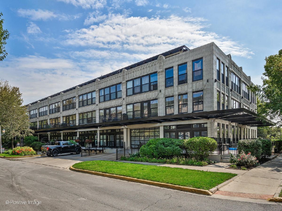  Rented Chicago Illinois, 1071 15th