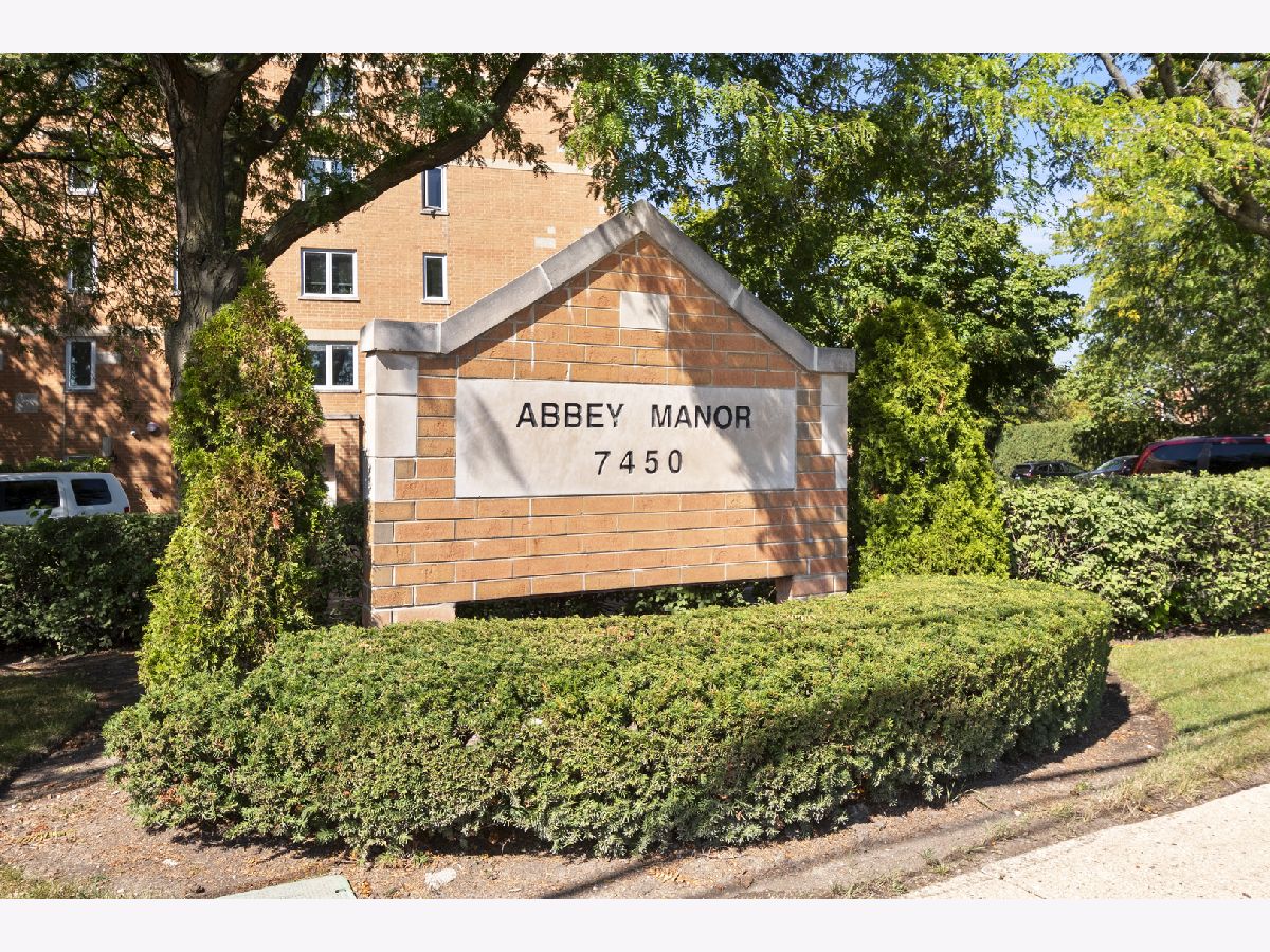 For Sale Niles Illinois, 7450 Waukegan Road