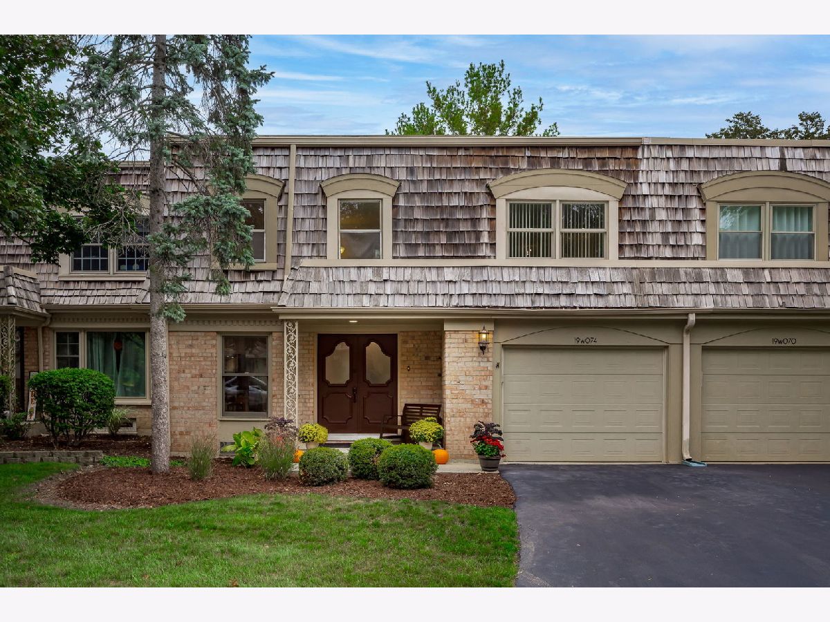 For Sale Oak Brook Illinois, 19W074 Avenue Barbizon