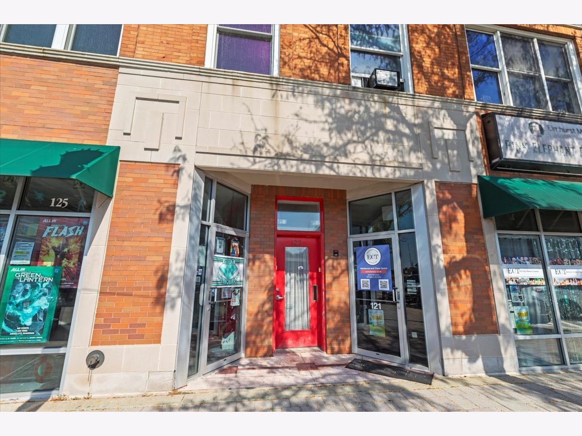 Rented Elmhurst Illinois, 123 1st