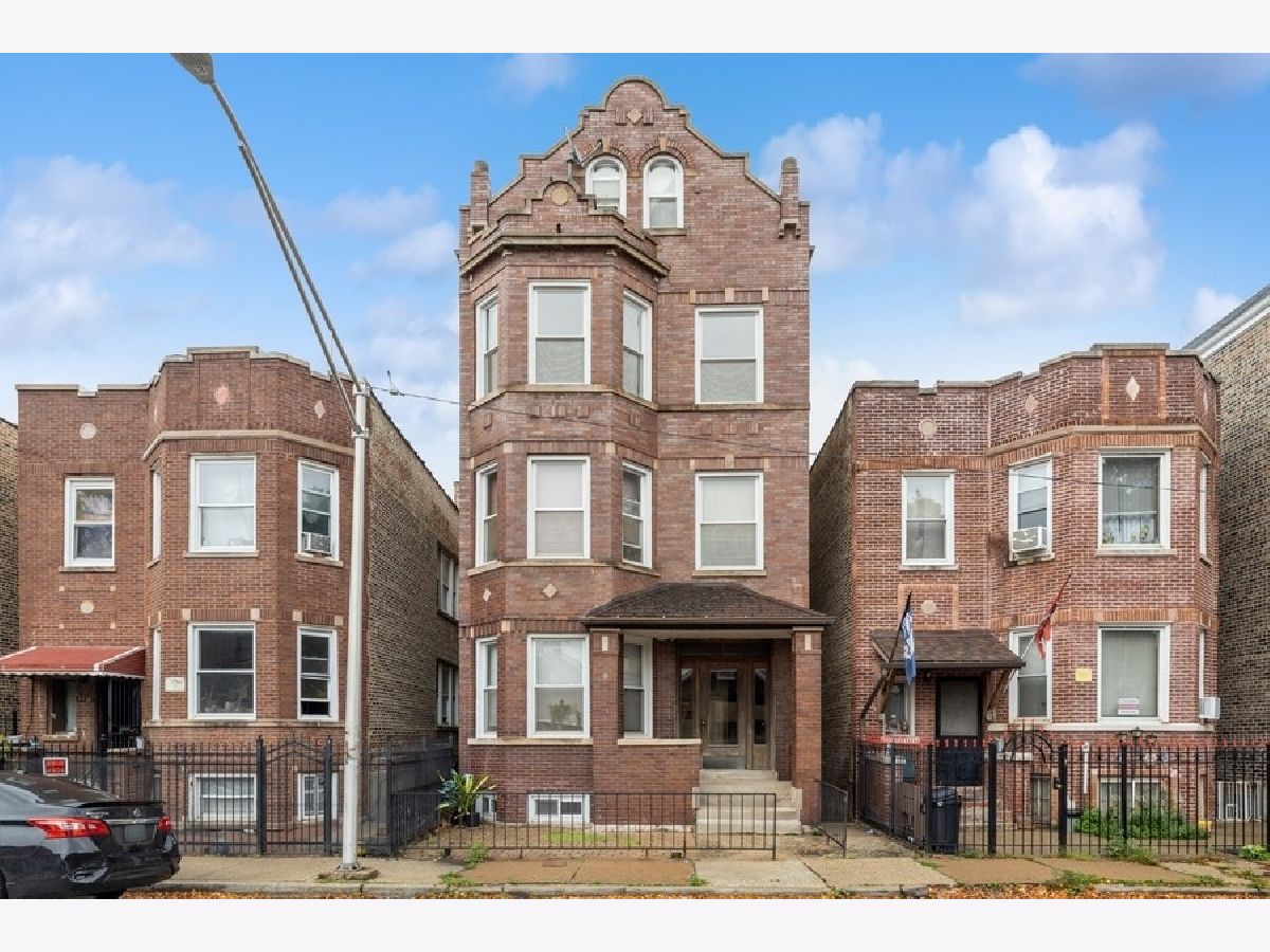  For Rent Chicago Illinois, 3213 Lituanica