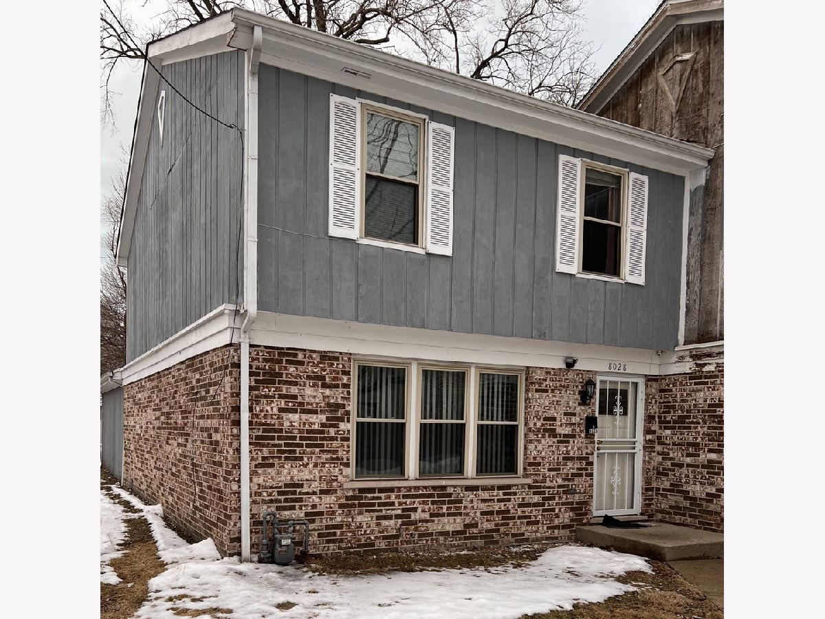  Rented Chicago Illinois, 8028 Kingston