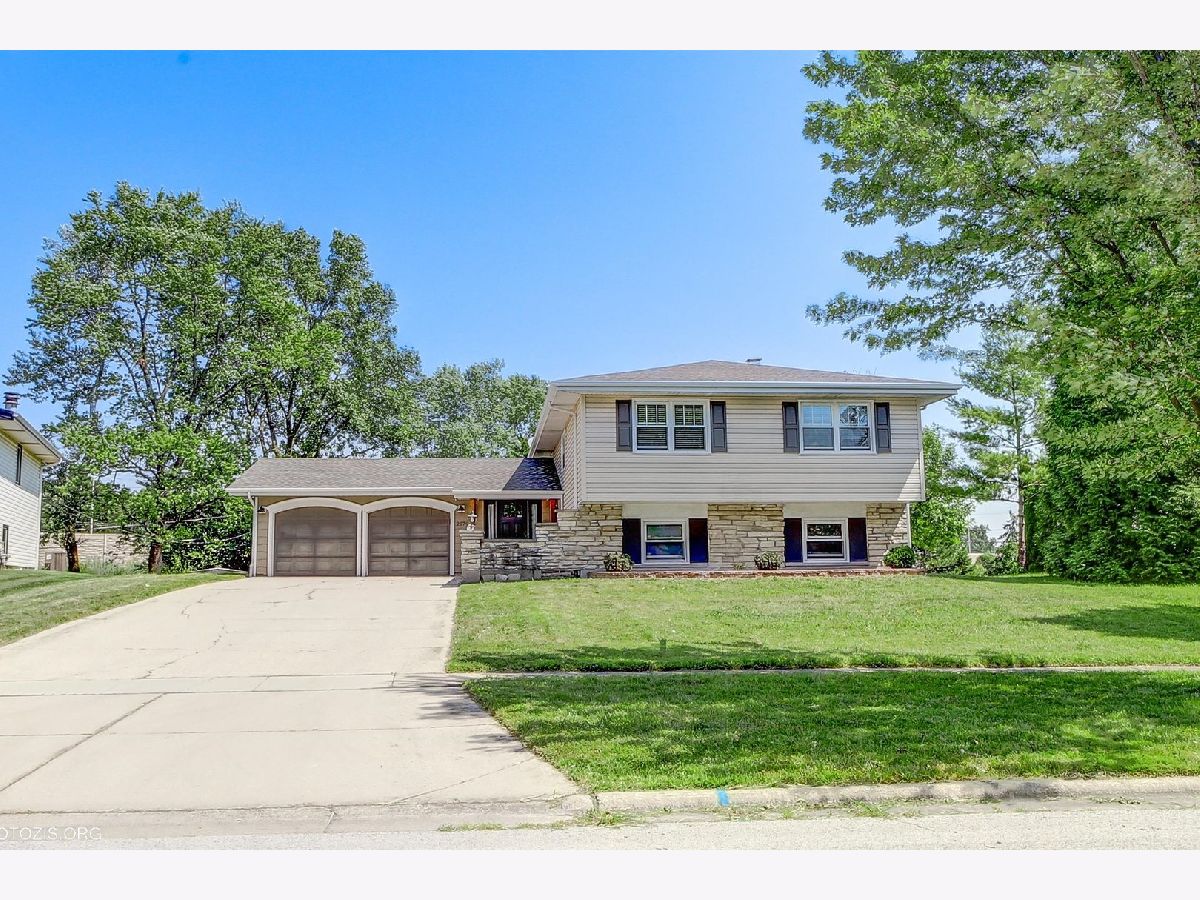  Sold Hoffman Estates Illinois, 2079 Parkview