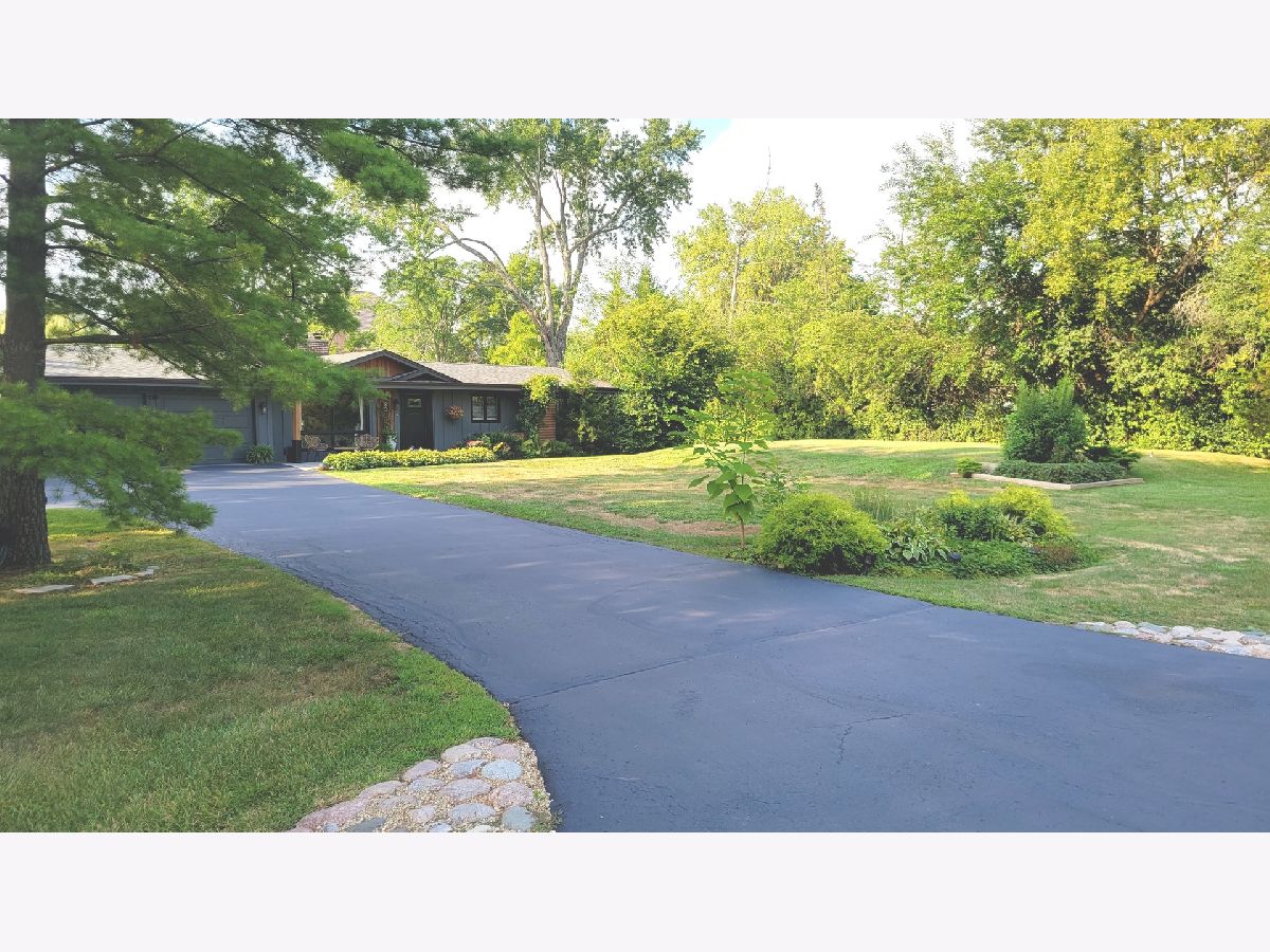  For Sale Barrington Illinois, 83 Wildwood Drive