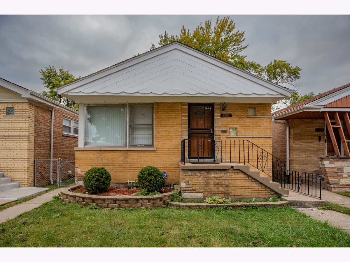 For Sale Chicago Illinois, 7408 Campbell Avenue